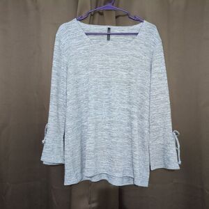 Bleeker & Mcdougal Women's Gray Pattern Bell Tie Sleeves Top Size XL Chic